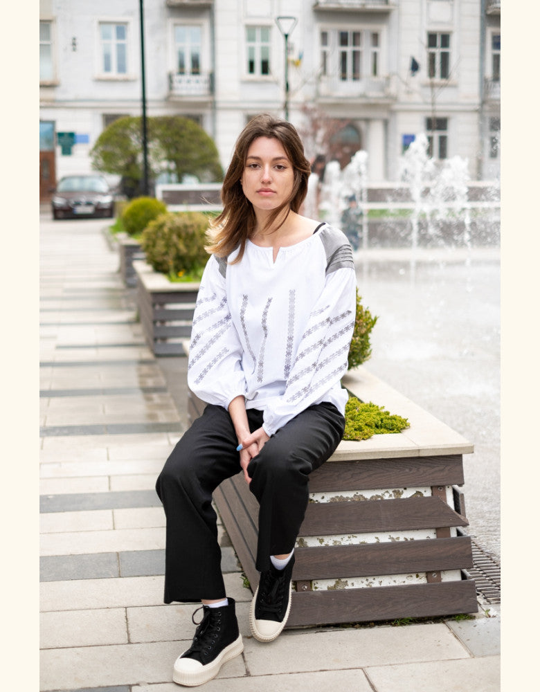ÂĄNuevo! Podillia Linen Vyshyvanka para mujer