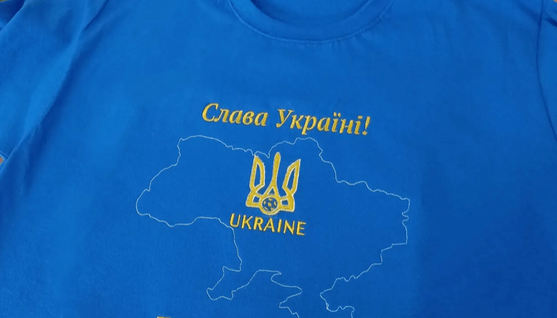 Chemise Gloire à l'Ukraine
