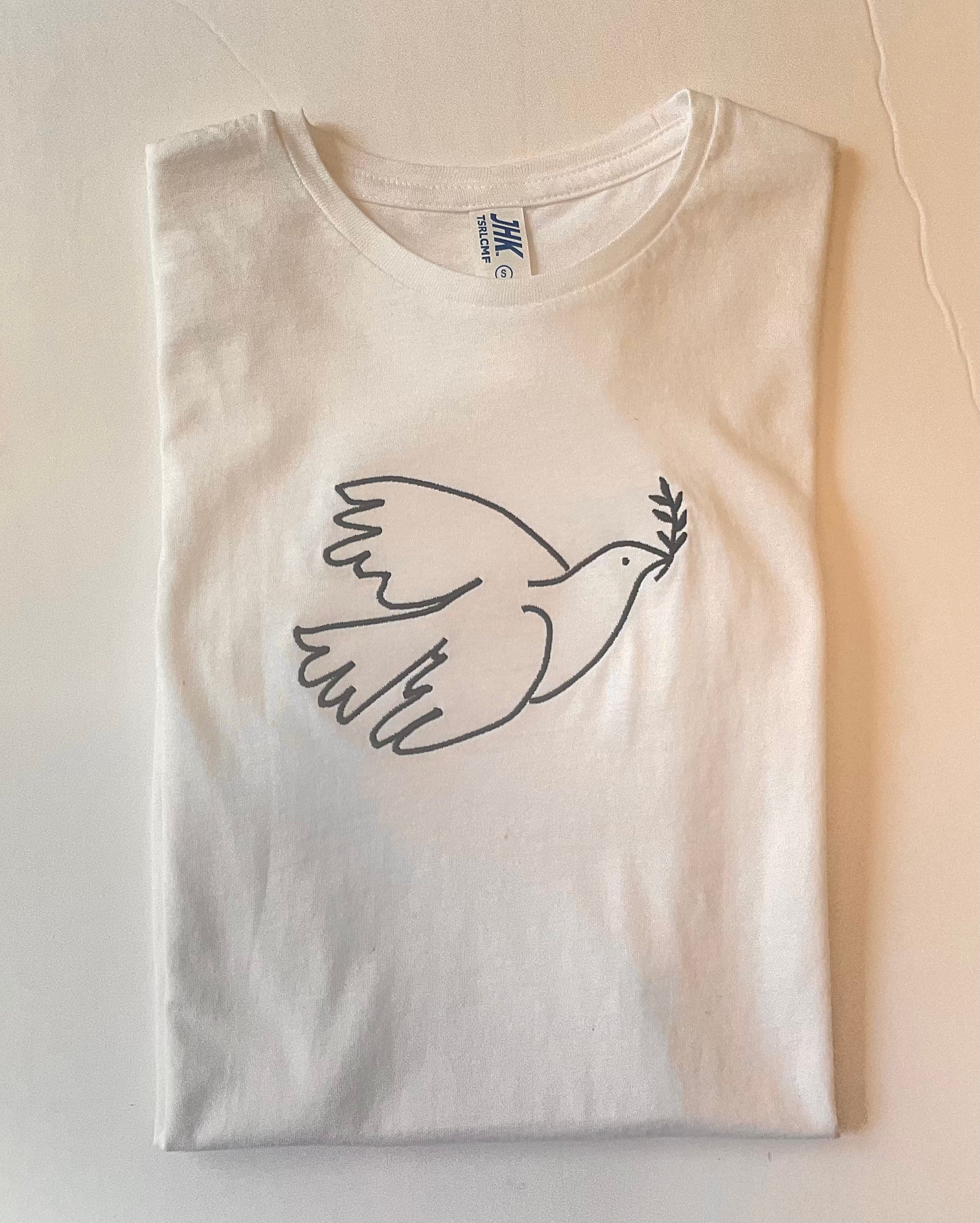 Chemise ukrainienne de pigeon de la paix pour les femmes