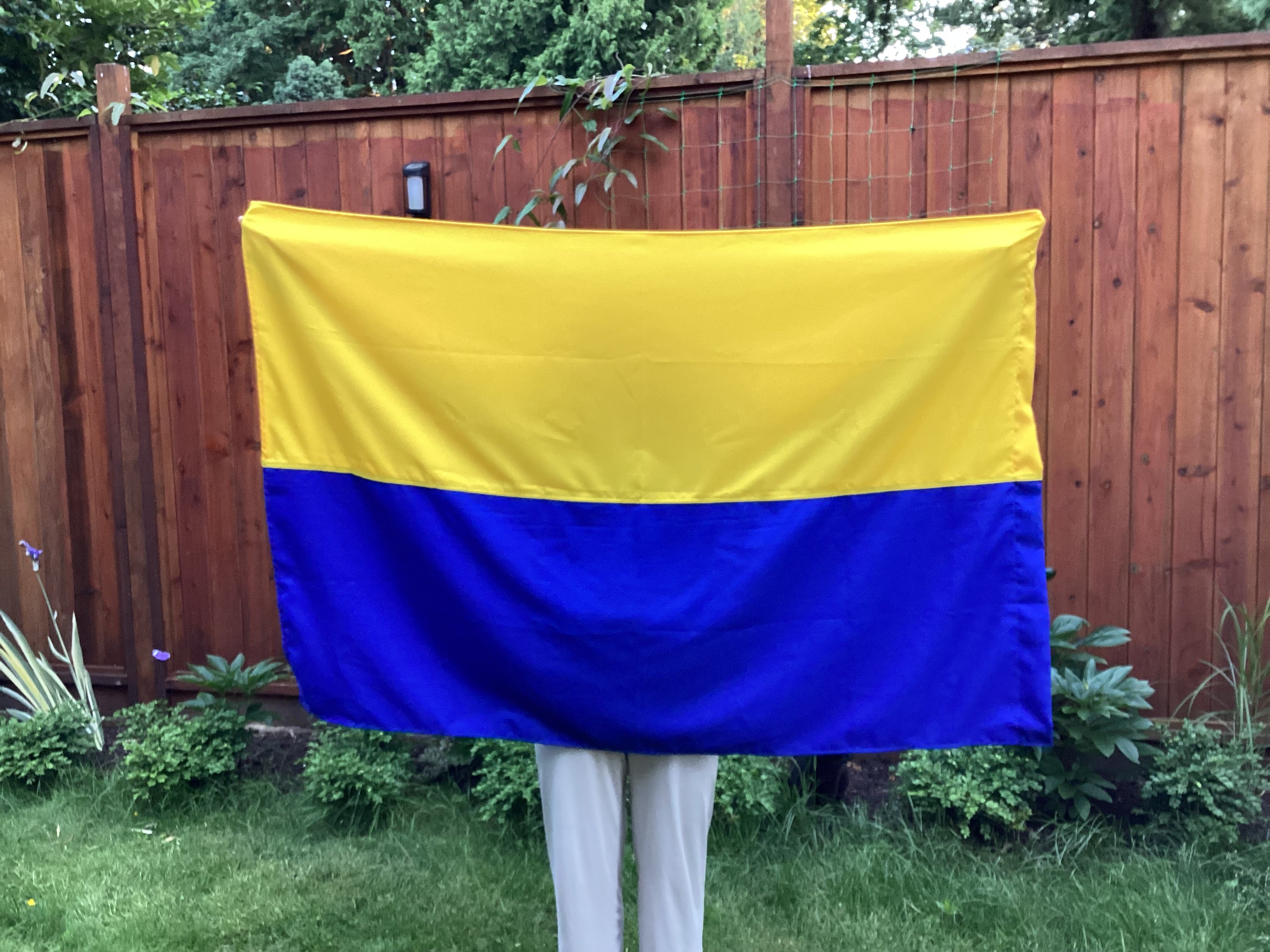 🇺🇦 Premium Ukrainian Flag – 1m x 1.5m Gabardine | Made in Ukraine