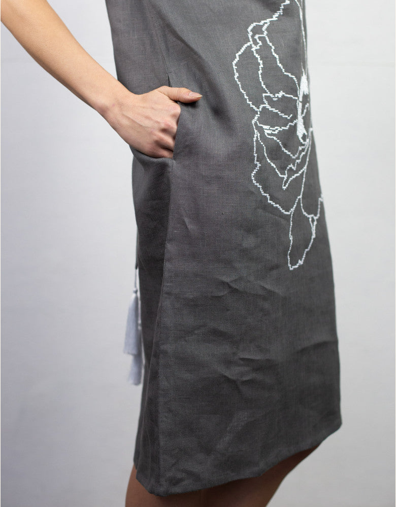 Elegant linen embroidered dress for women with oversized white flower motif