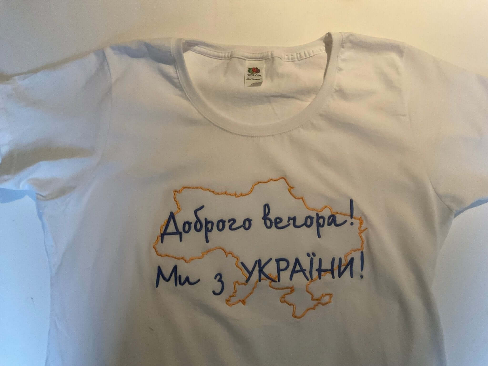 T-shirt Bonsoir, nous sommes d'Ukraine